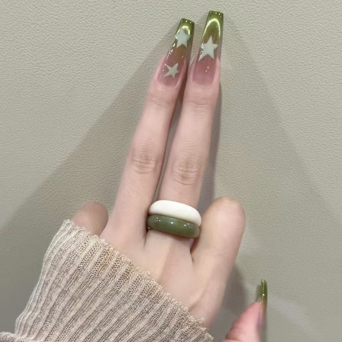 Starry Olive Gradient Press-On Nails