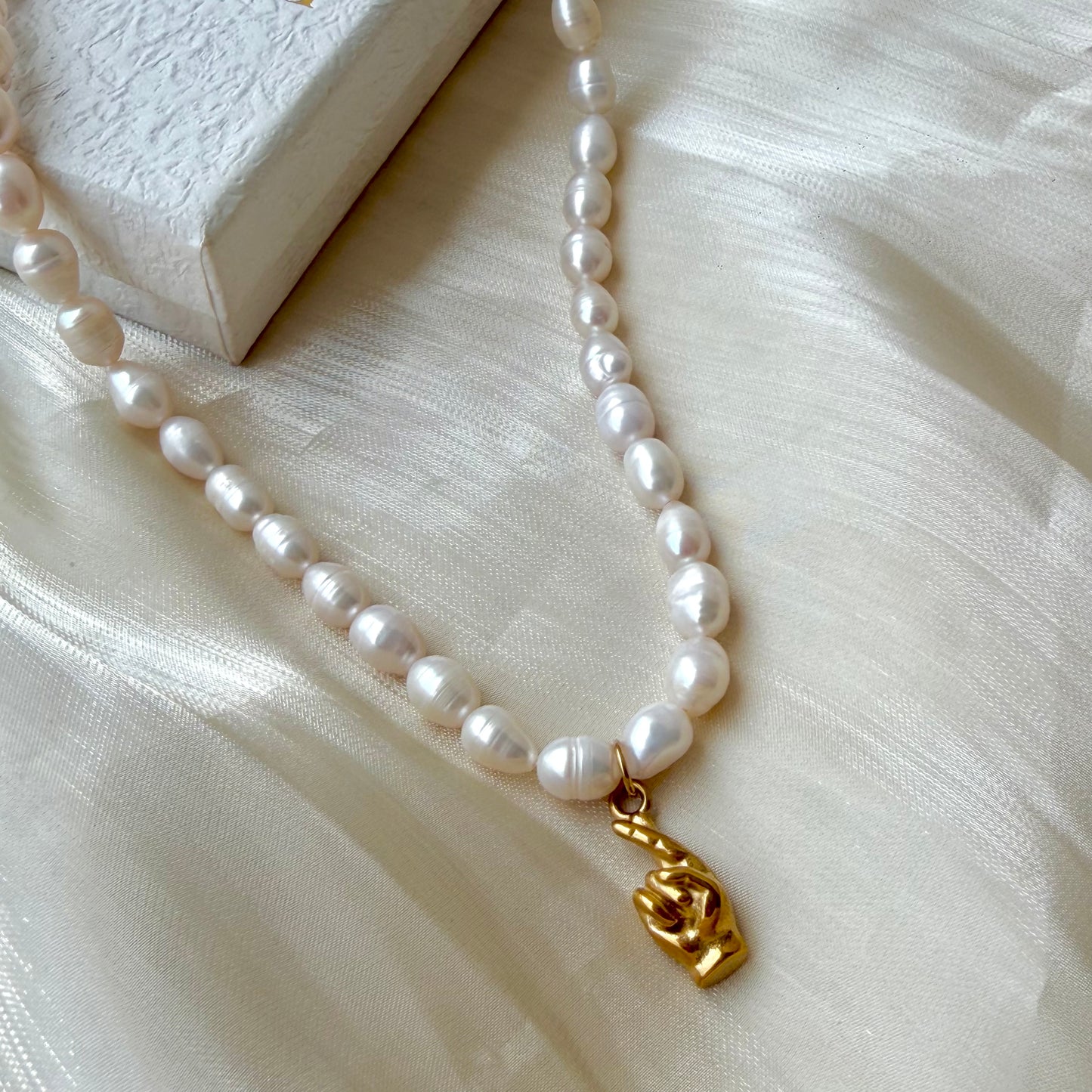 Mia’s Lucky Pearl