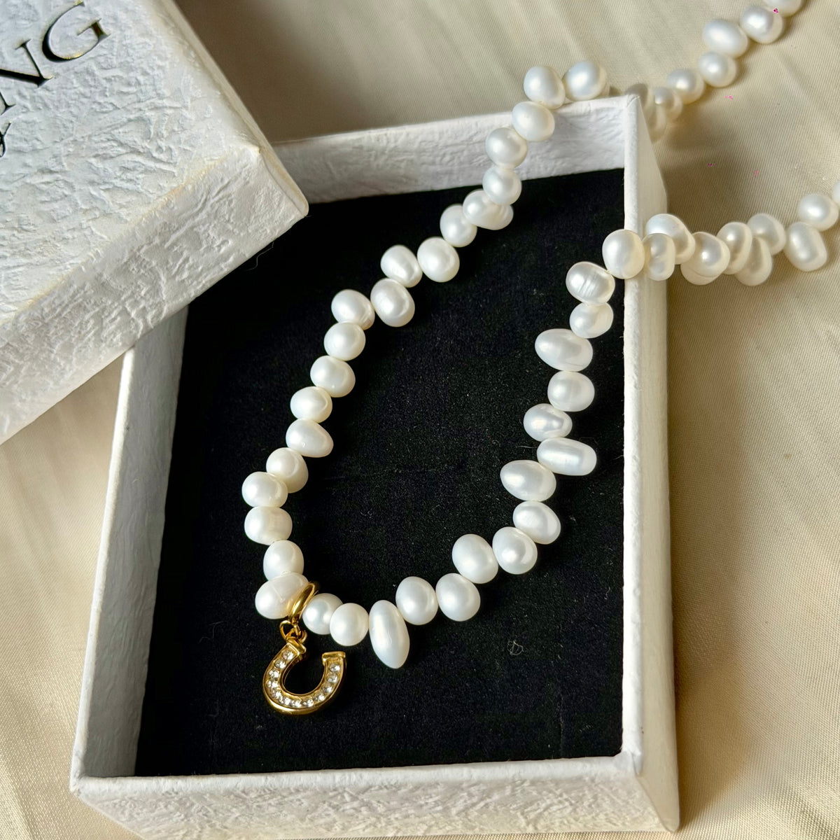 Handmade Lucky Horseshoe Natural Pearl Necklace | 43cm, Stainless Steel Clasp & Pendant