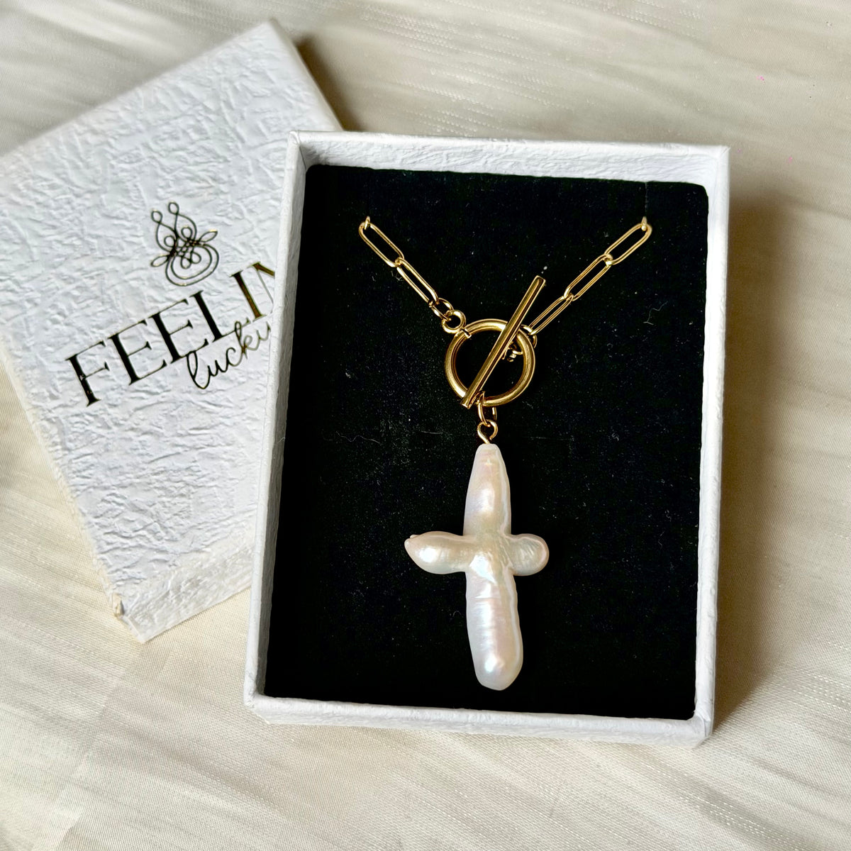 Handmade Cross-shaped Baroque Pearl Necklace | 45cm, Stainless Steel Toggle Clasp